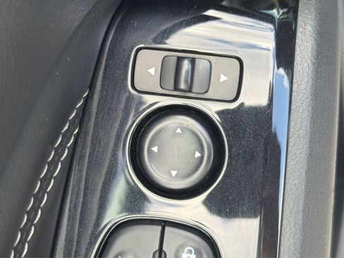 Used 2021 Nissan Altima 2.5 SV FWD image 37