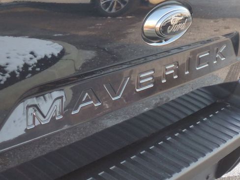 Used 2023 Ford Maverick XLT w/ Black Appearance Package image 13