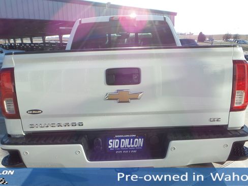 Used 2016 Chevrolet Silverado 1500 LTZ Z71 w/ LTZ Plus Package image 4