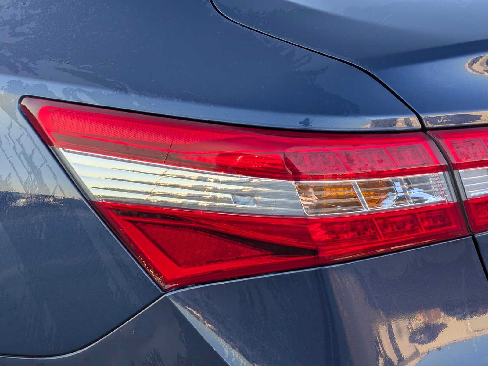 Used 2014 Toyota Avalon XLE FWD image 10