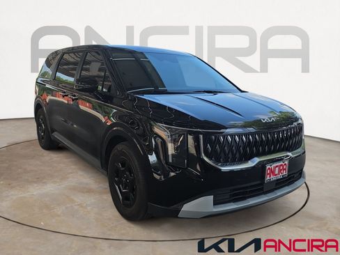 Certified 2026 Kia Carnival FWD image 1