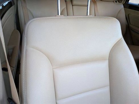 Used 2010 Mercedes-Benz ML 350 ML 350 image 15