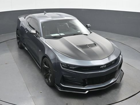 Used 2023 Chevrolet Camaro SS RWD image 37