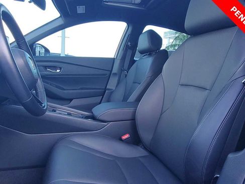 Used 2025 Honda Accord Sport image 16