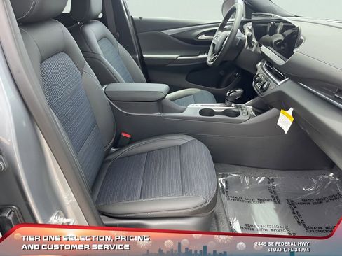 New 2025 Buick Envista Preferred w/ Convenience I Package image 36