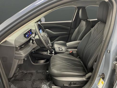 Used 2024 Ford Mustang Mach-E Select w/ Comfort Package Lite image 4