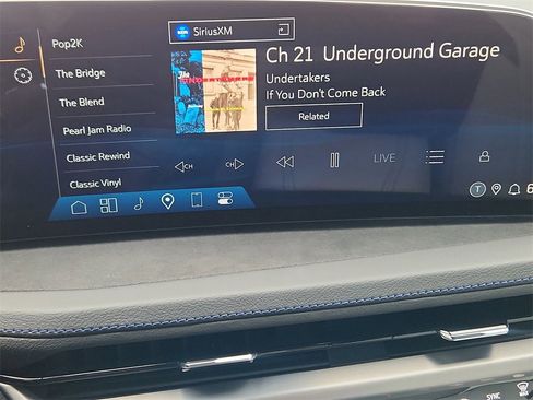 Certified 2024 Cadillac XT4 Sport image 12