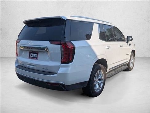 Used 2023 GMC Yukon SLT w/ SLT Premium Package AWD/4WD image 5