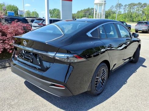 New 2026 Nissan Sentra SV FWD image 3