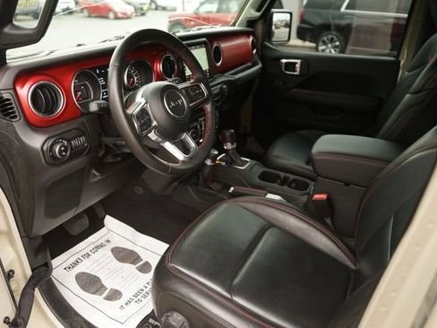 Used 2022 Jeep Gladiator Rubicon w/ LED Lighting Group AWD/4WD image 8