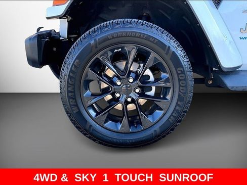 Used 2021 Jeep Wrangler Unlimited Sahara w/ Cold Weather Group image 31