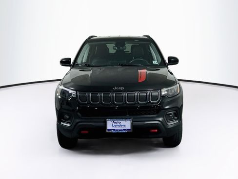 Used 2022 Jeep Compass Trailhawk AWD/4WD image 2