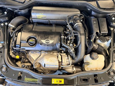 Used 2015 MINI Cooper S image 45