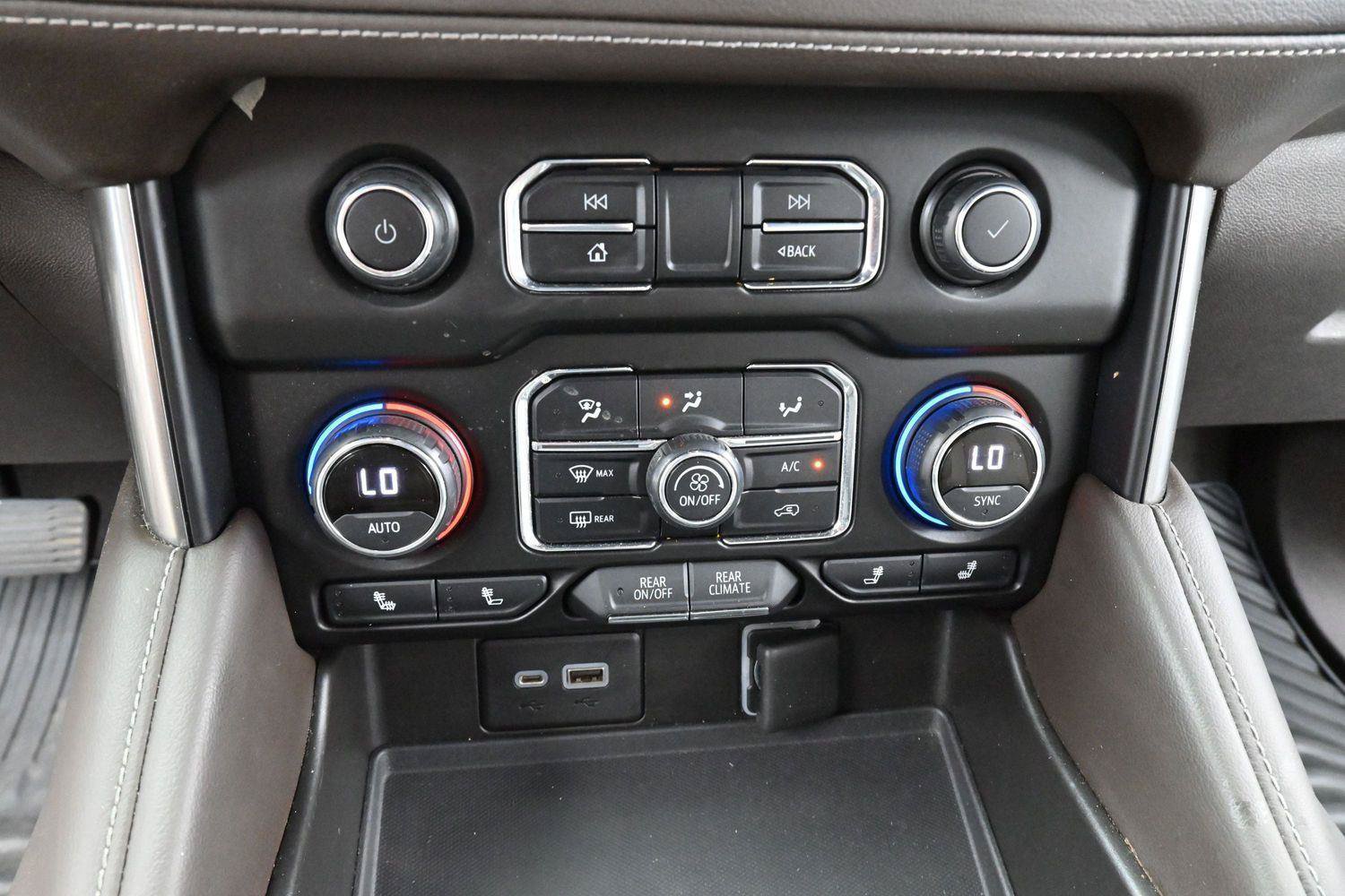 Used 2021 Chevrolet Tahoe Z71 AWD/4WD image 27