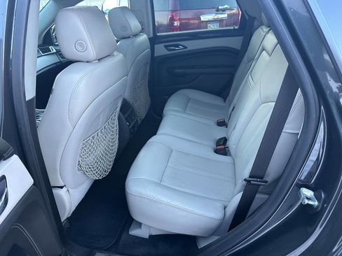 Used 2015 Cadillac SRX Luxury image 10