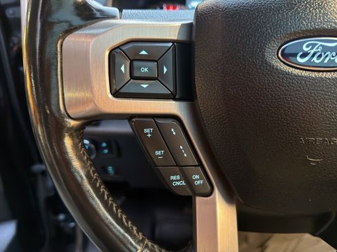 Used 2017 Ford F350 Platinum w/ Platinum Ultimate Package image 26