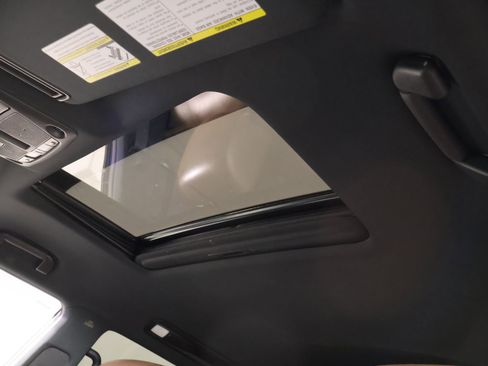 Used 2021 Nissan Armada Platinum w/ Captain's Chairs Package image 18