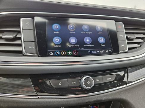 Used 2023 Buick Enclave Essence w/ Trailering Package, 5000 lbs. image 11