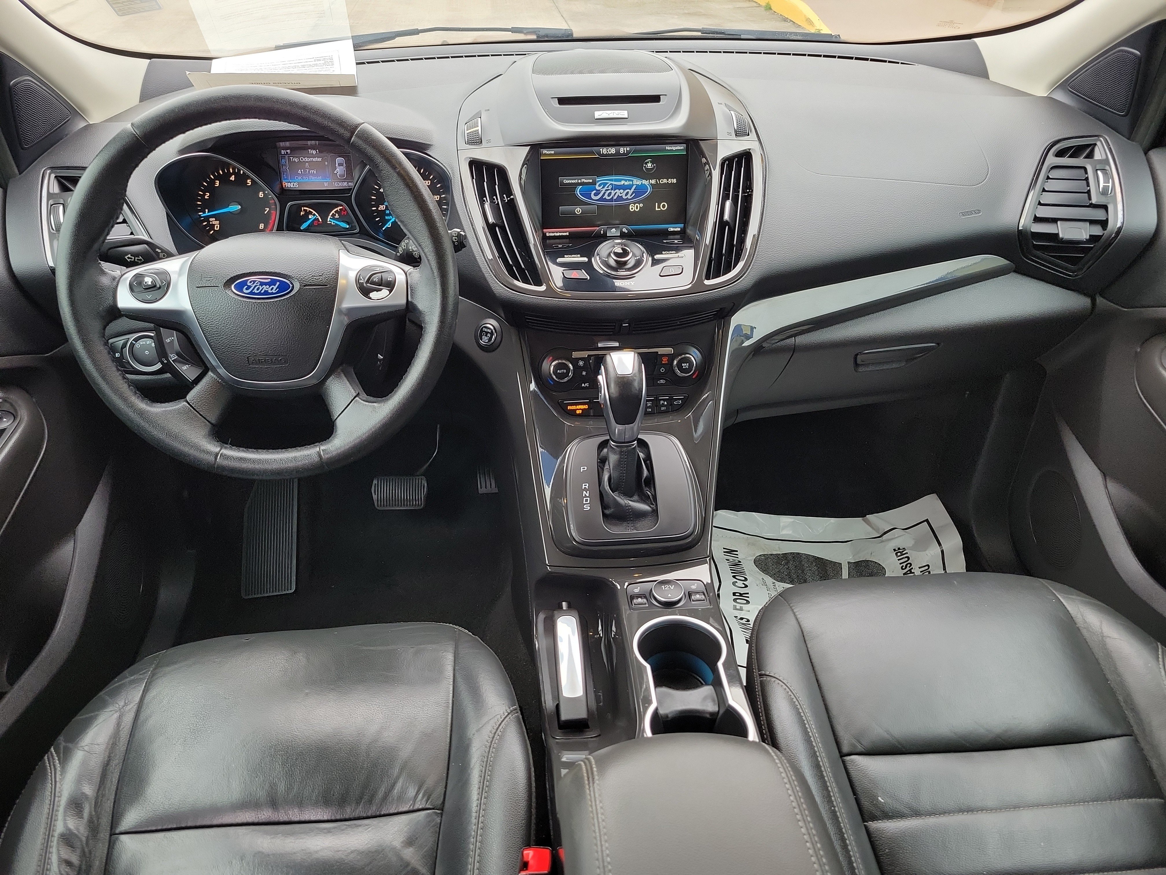 Used 2015 Ford Escape Titanium w/ Equipment Group 301A AWD/4WD image 13