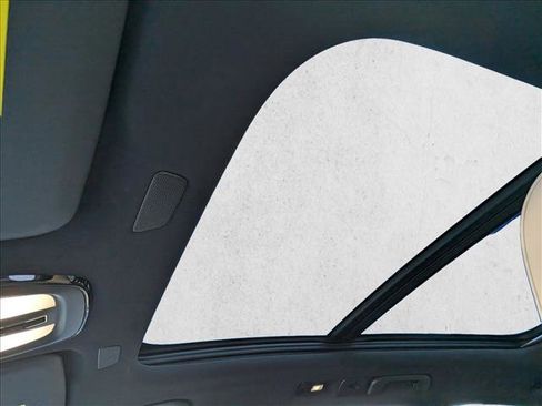 New 2026 Volvo XC60 T8 Plus w/ Protection Package Premier image 5