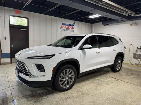 Certified 2026 Buick Enclave Preferred AWD/4WD image 1