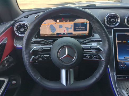 Used 2025 Mercedes-Benz CLE 450 4MATIC Cabriolet image 23