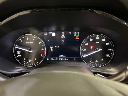 Used 2022 Buick Envision Avenir w/ Technology Package II image 16