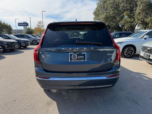 Used 2026 Volvo XC90 B6 Ultra w/ Protection Package AWD/4WD image 5