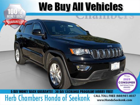 Used 2018 Jeep Grand Cherokee Laredo AWD/4WD image 1