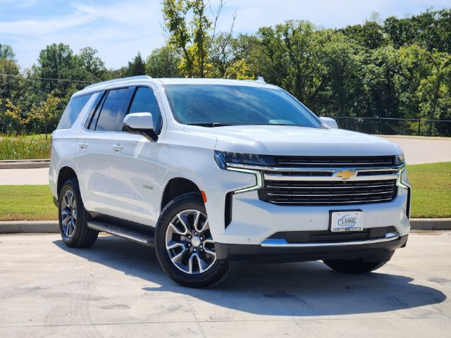Used 2021 Chevrolet Tahoe LT w/ LT Signature Package RWD image 1