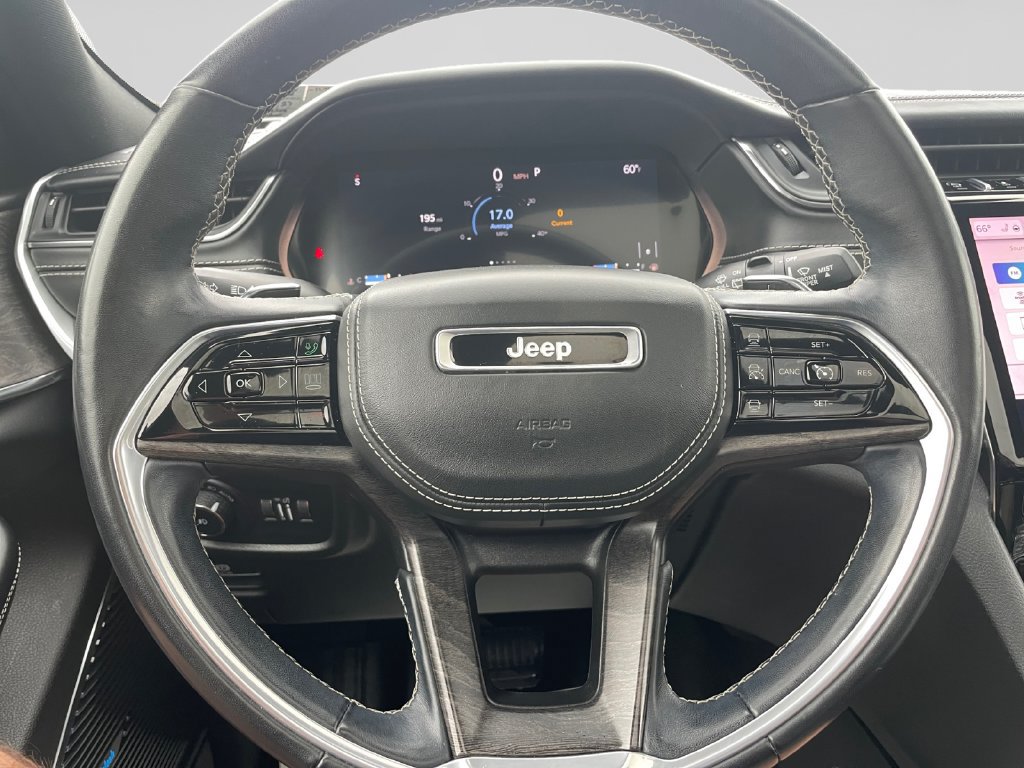 Certified 2022 Jeep Grand Cherokee L Overland AWD/4WD image 25