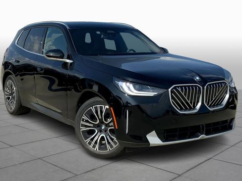 Used 2026 BMW X3 xDrive30 w/ Premium Package image 2