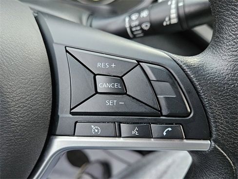 Used 2023 Nissan Altima 2.5 SV image 23