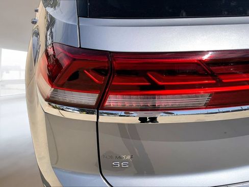 Certified 2026 Volkswagen Atlas Cross Sport SE AWD/4WD image 29