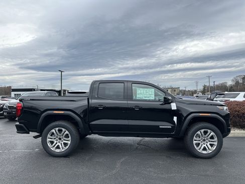 New 2026 GMC Canyon Elevation image 4