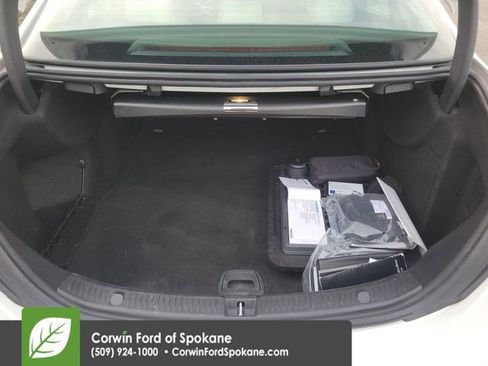 Used 2019 Mercedes-Benz E 300 4MATIC image 20