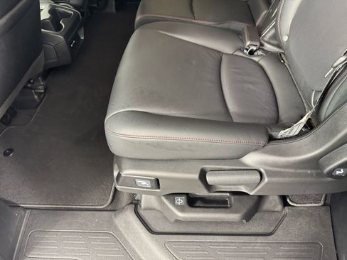 Used 2025 Honda Odyssey Sport-L image 26