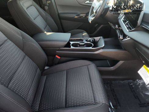 New 2026 Chevrolet Equinox LT image 15