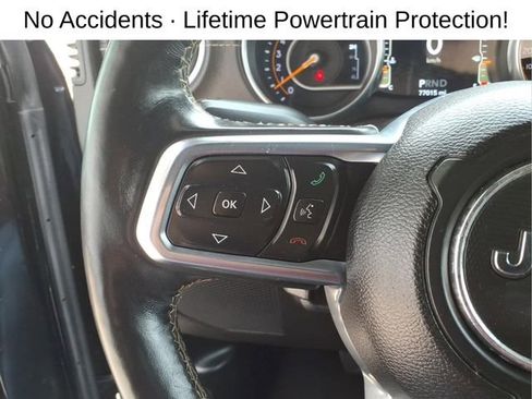 Used 2019 Jeep Wrangler Unlimited Sahara AWD/4WD image 16