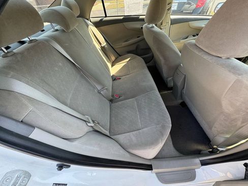 Used 2009 Toyota Corolla LE FWD image 17