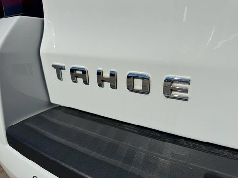 Used 2018 Chevrolet Tahoe LT image 11