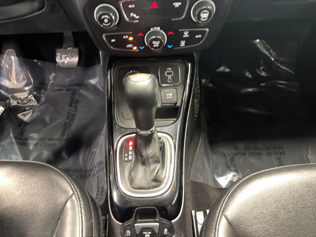 Used 2018 Jeep Compass Latitude w/ Popular Equipment Group AWD/4WD image 17