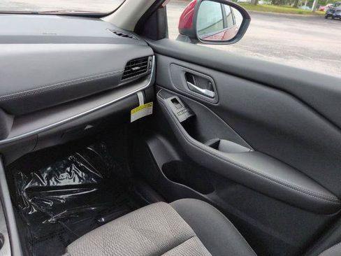 Certified 2026 Nissan Rogue SV w/ Cold Weather Package FWD image 17