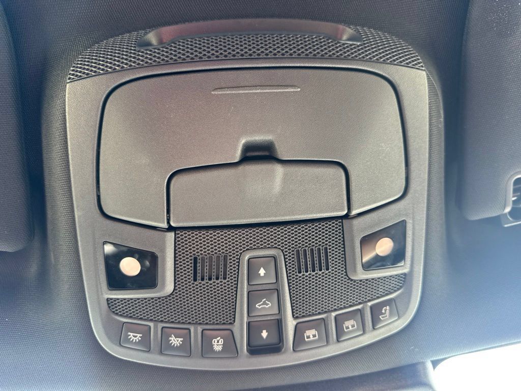 Used 2024 Lincoln Navigator L Reserve AWD/4WD image 25
