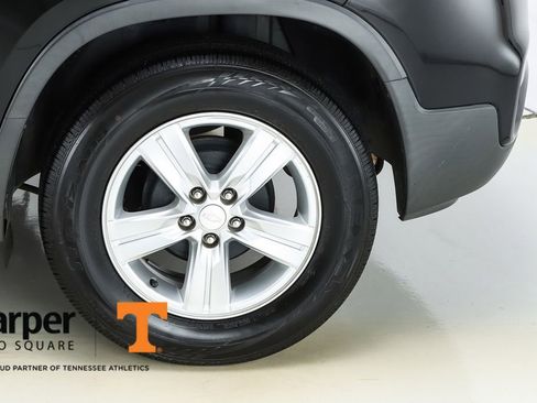Used 2018 Chevrolet Trax LT image 6