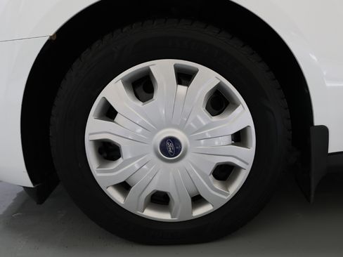 Used 2021 Ford Transit Connect XLT image 13