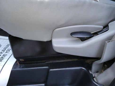 Used 2014 Ford E-350 and Econoline 350 Super Duty w/ Power Group image 40