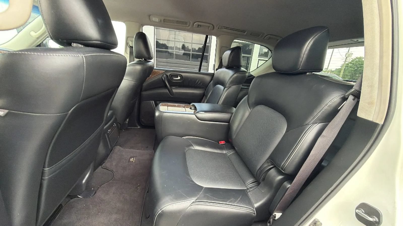 Used 2017 INFINITI QX80 2WD image 37