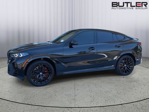 Certified 2024 BMW X6 xDrive40i w/ Premium Package AWD/4WD image 3