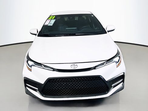 Used 2021 Toyota Corolla SE FWD image 11